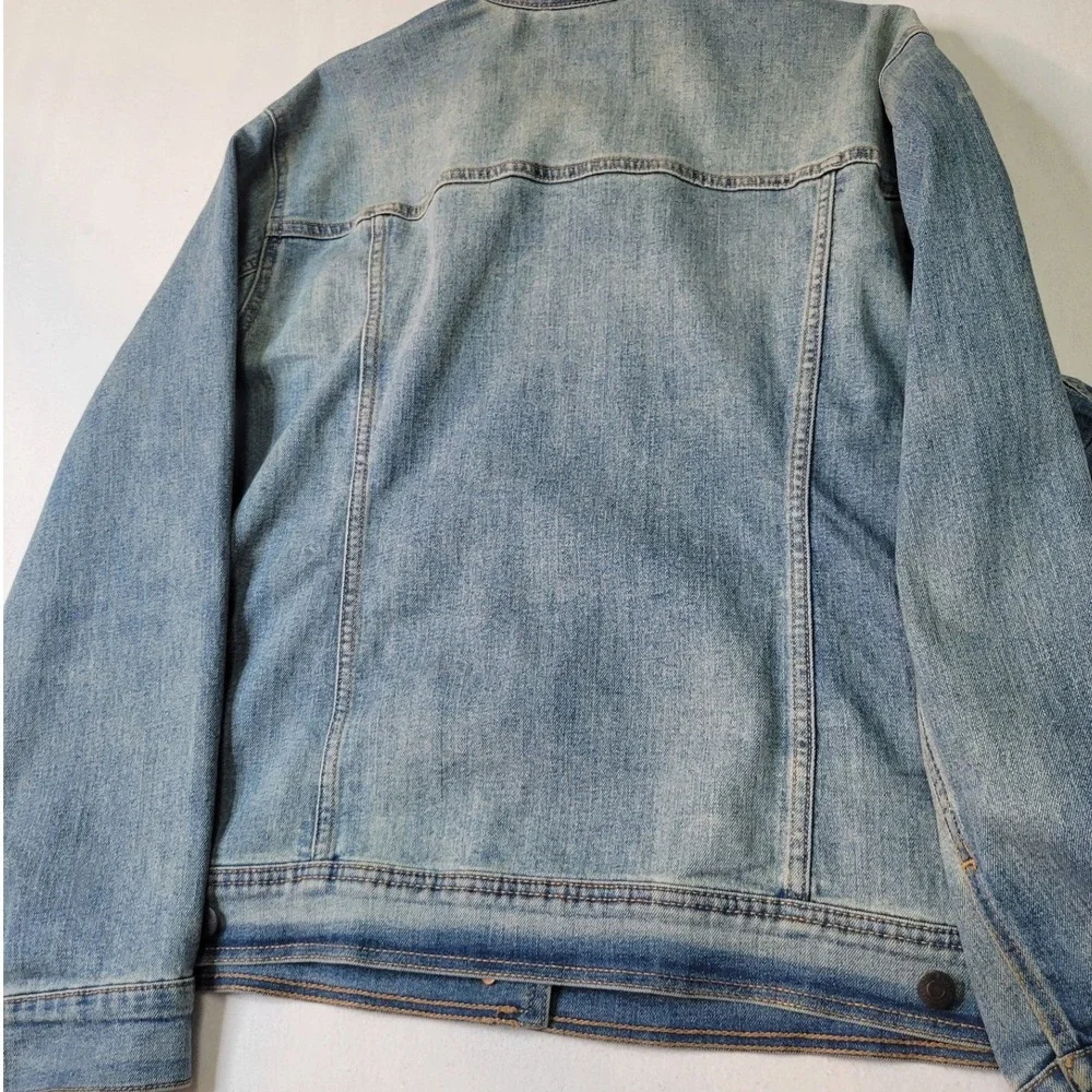 Old Navy Mens XXL Light Wash Denim Trucker Jacket Blue Cotton Blend  Coat 2227